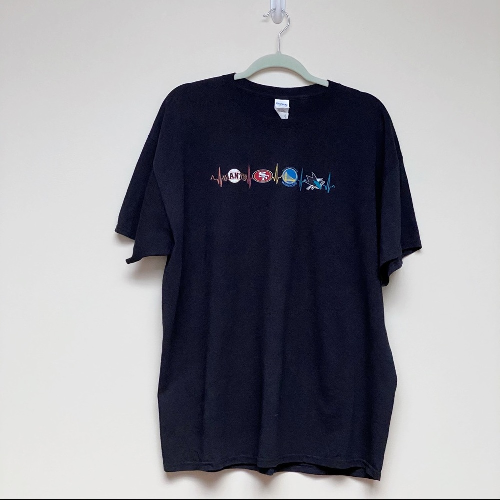 🛑 3/$15 Gildan Bay Area Sports Logos T-Shirt Size X-large